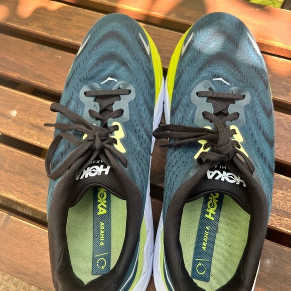 Hoka One One Arahi 6 Blue Graphite sneakers in size 10D main image 13